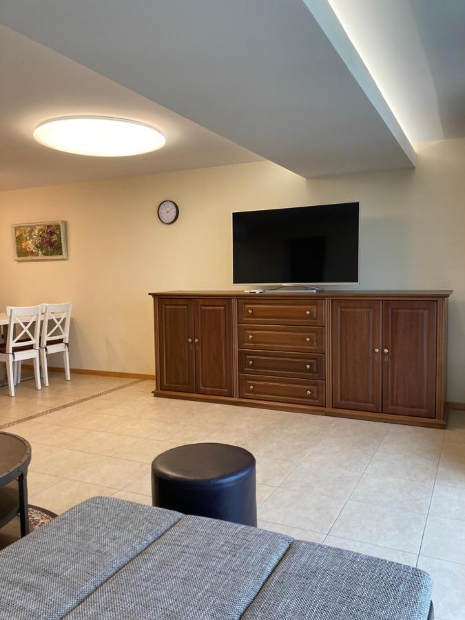 Daukanto 10 Two-Room Apartment With A View The Old Town On The 7Th Floor Palanga Exteriör bild